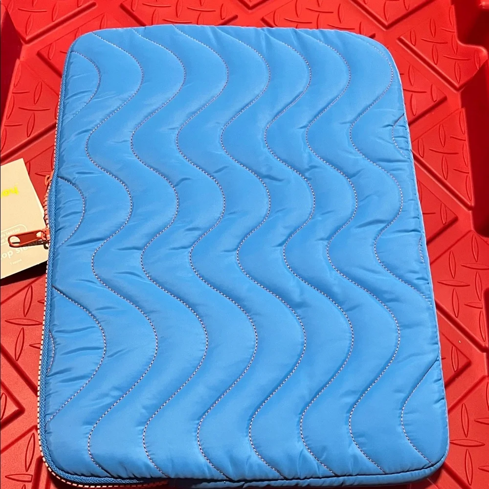 heyday Light Blue Quilted Tablet Sleeve